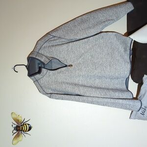 G.H. Bass and Co pull over, Size XXL/TTG,gray pattern